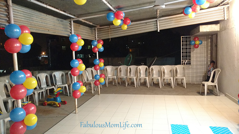 Beyblade Party Decoration with balloons