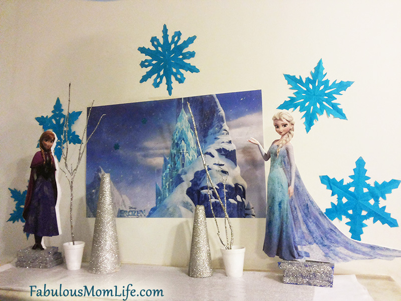 Frozen Party Mantel Decor