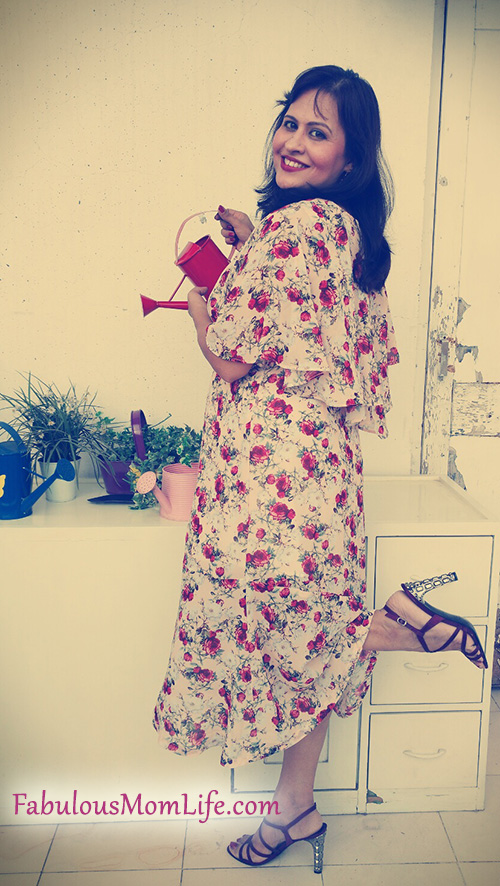 Romantic Floral Dress Outfit Back