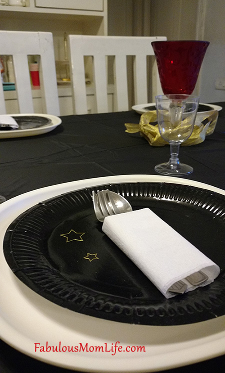 Movie Awards Night / Red Carpet Party Theme - Dinner Table Decoration