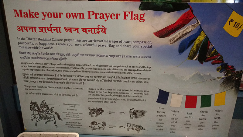 Make your own prayer flag activity at Mumbai Museum
