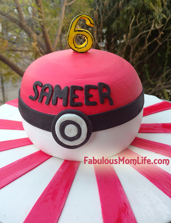 Pokemon pokeball birthday cake