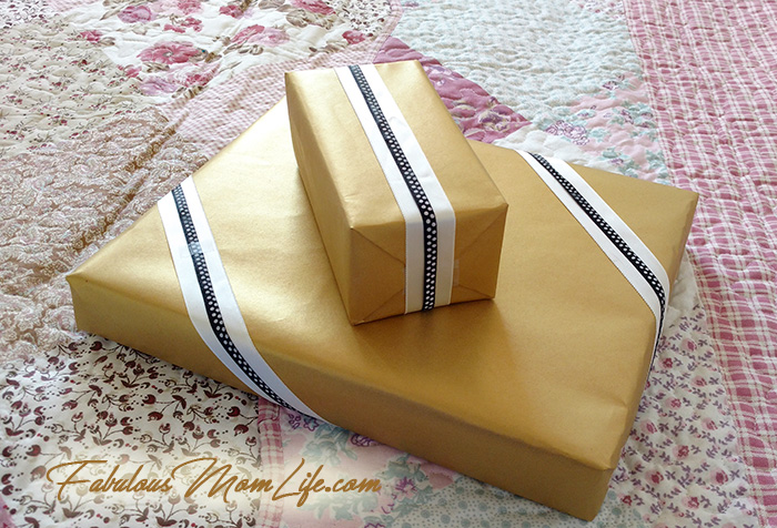 gold, white and black gift wrapping idea