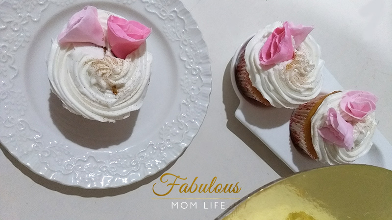 White and Pink Rose Cupcakes - 15 Years of Dot Com Women Website and Online Women's Magazine
