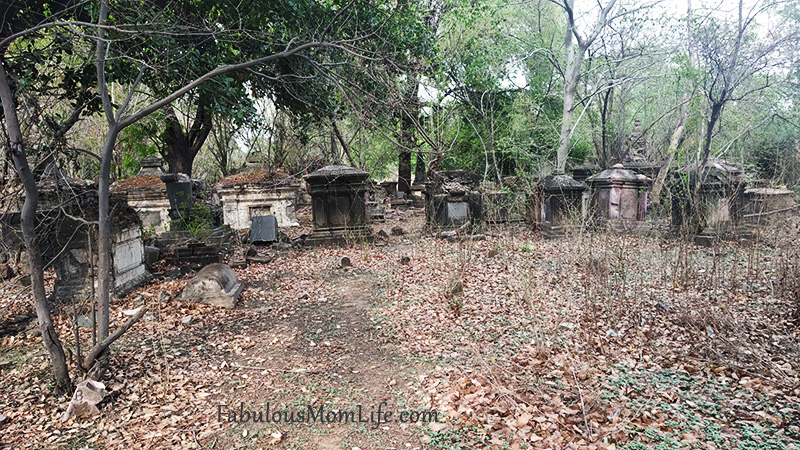 British graves from the 1800s in Nagpur, Maharashtra