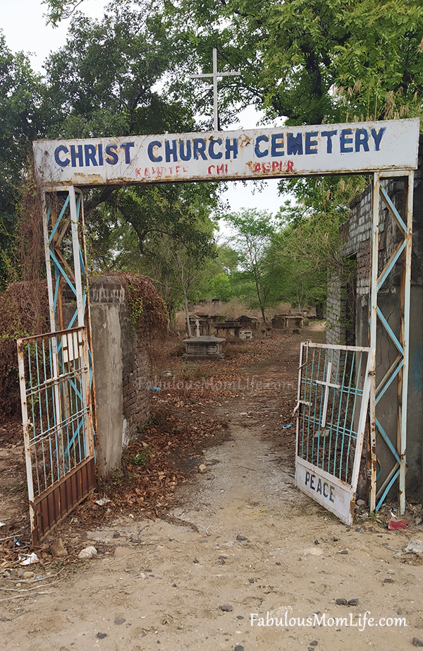 British graveyard in India from 1800s