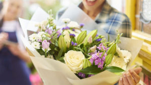 The Undeniable Benefits of Using a Flower Delivery Company