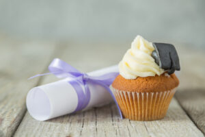 5 Best Treats to Serve at a Graduation Party