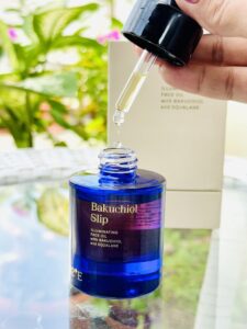 82°E Bakuchiol Slip Facial Oil