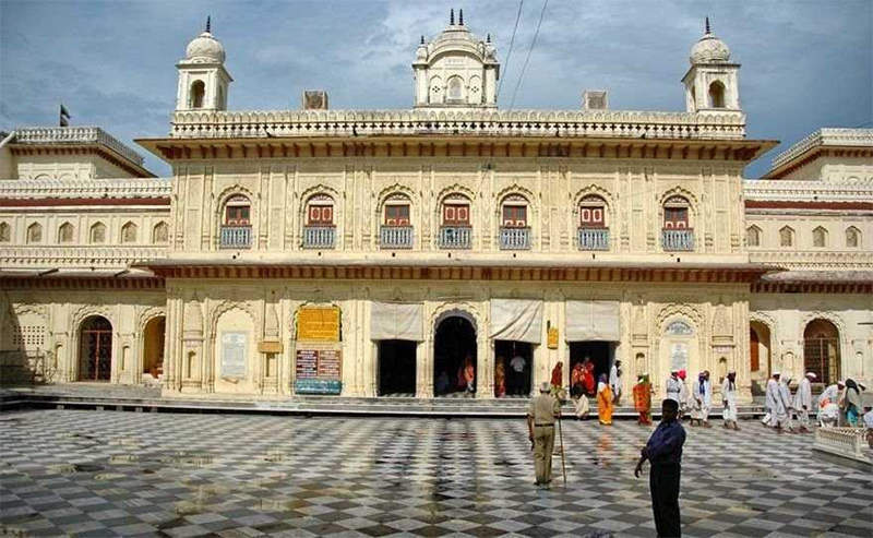 Kanak Bhawan, Ayodhya