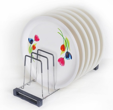 Vertical Storage for Thalis and Lids