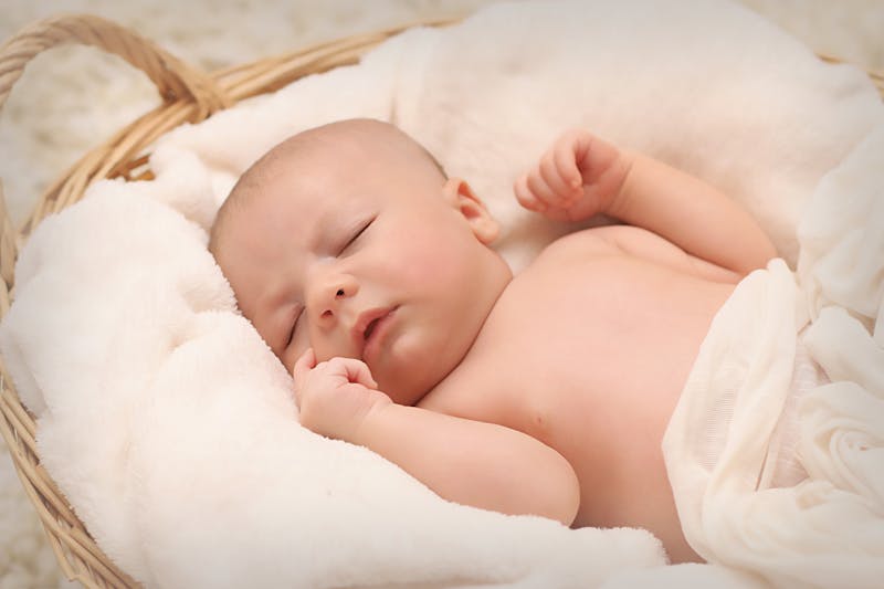 Struggling To Keep Your Baby Comfortable? Here Are Five Things You Can Try