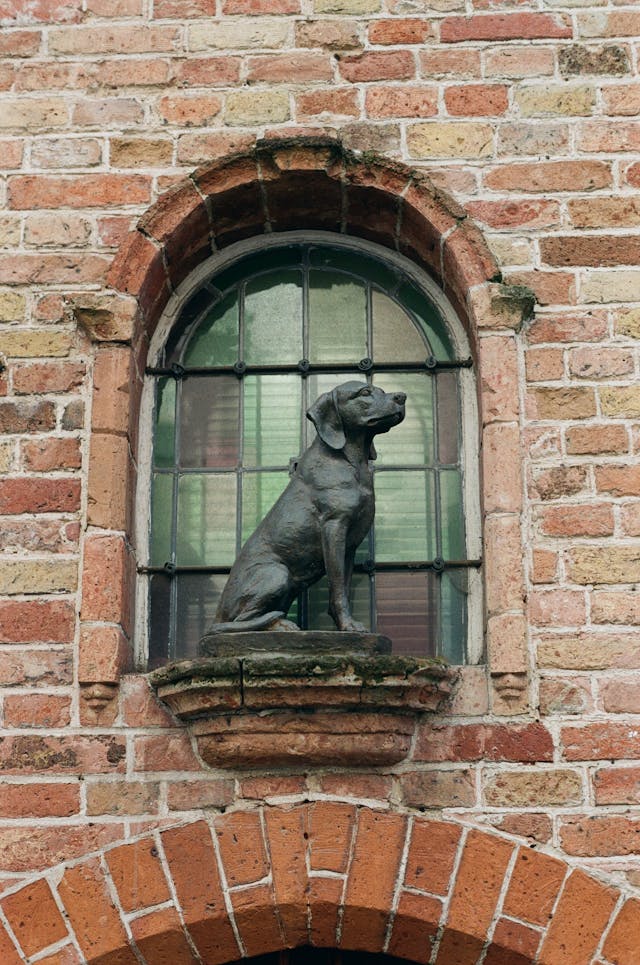dog sculpture