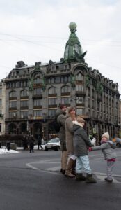 How to Keep Kids Engaged on Guided Tours