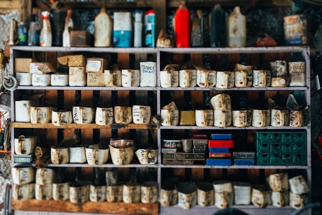 7 Ideas For Maximizing Space With Modern Garage Storage Systems