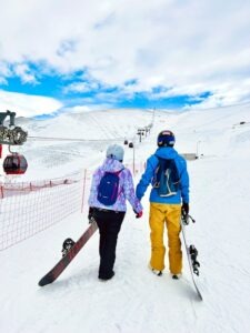 How to Plan a Family Snowboard Trip That Everyone Will Enjoy