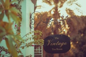 Why Precision CNC Routing Is Best for Custom Retail Signages