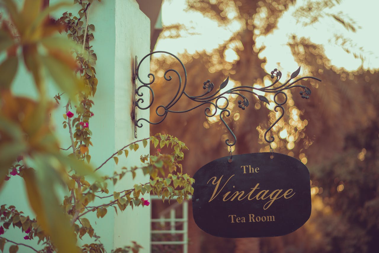 Why Precision CNC Routing Is Best for Custom Retail Signages