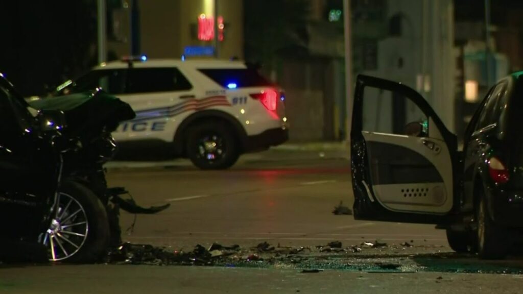 How Can Drivers Reduce Nighttime Accident Risks?