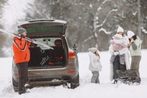 What to Expect on Your First Family Ski Holiday 