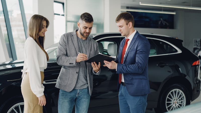 Smart Questions to Ask Before Financing a Family Vehicle