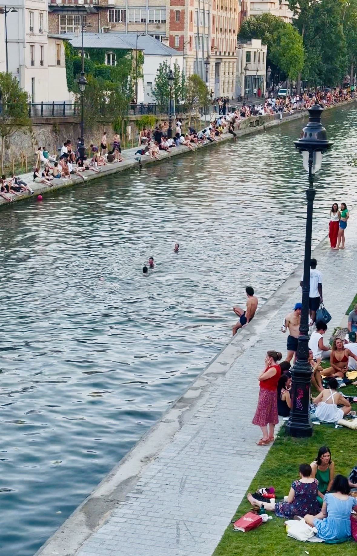 Canal Saint-Martin during Paris heatwave 2026