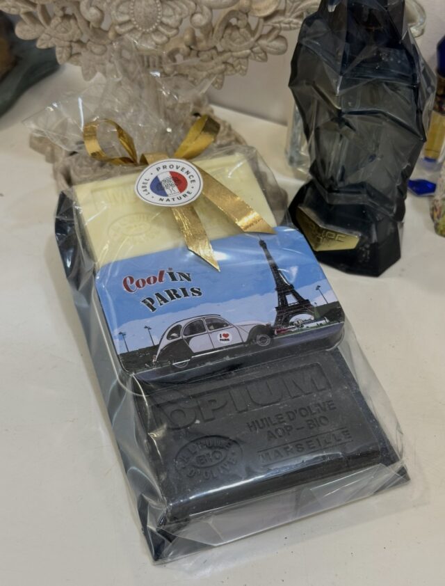 Shopping for Marseille soaps in Paris 